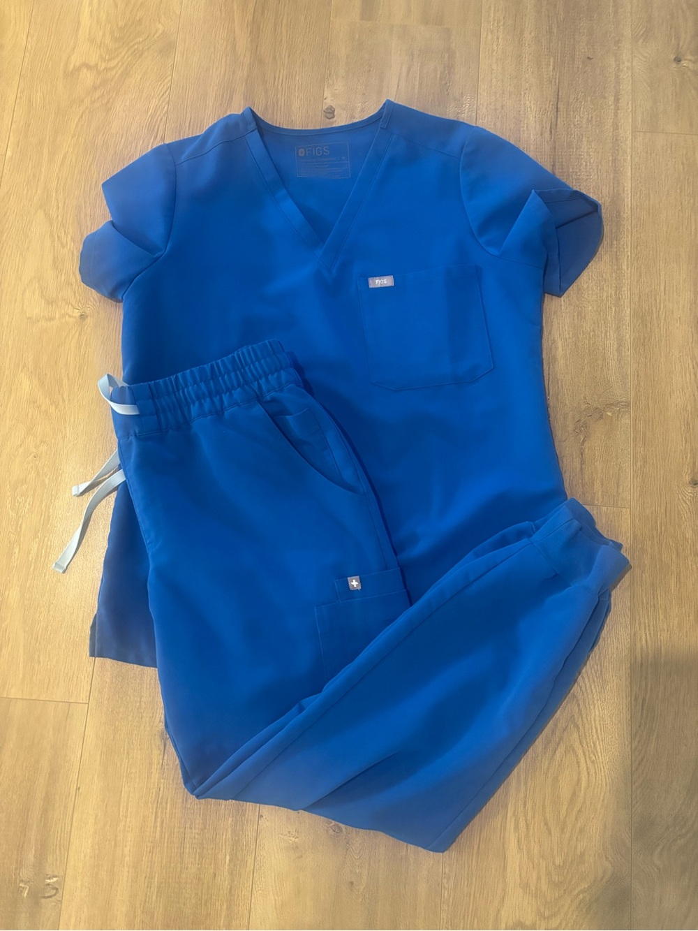 🩺 FIGS scrub set royal blue M